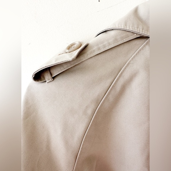 Vintage - Lodon Fog Maincoats - Belted Trench Coat - Tan Size: 10p - Picture 10 of 11